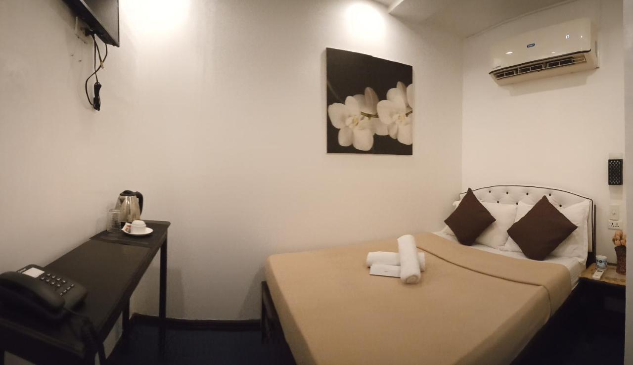 Amax Inn Cebu Mandaue Bagian luar foto