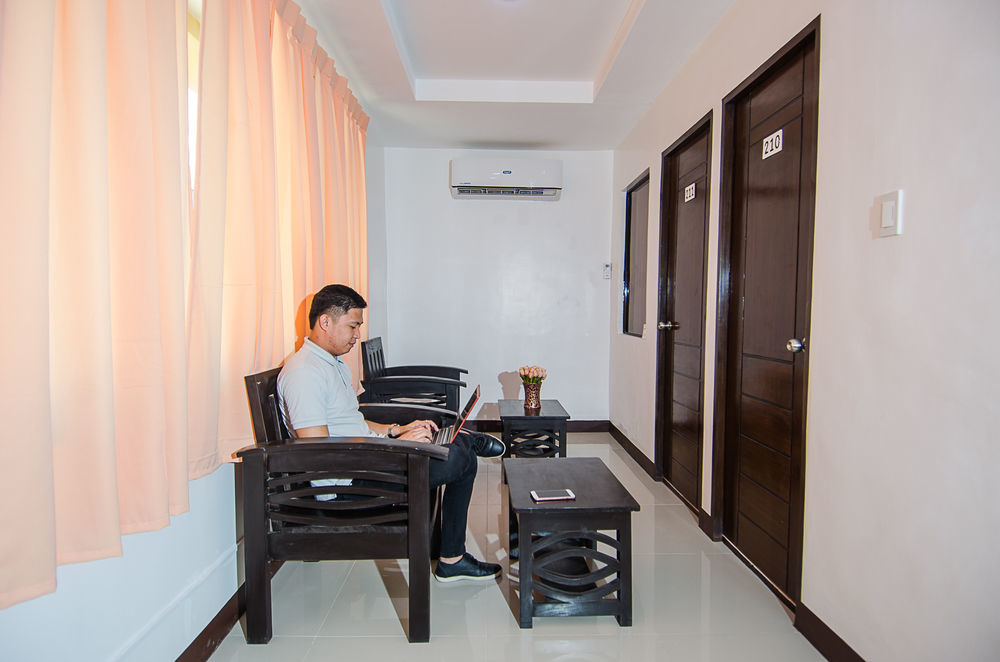 Amax Inn Cebu Mandaue Bagian luar foto