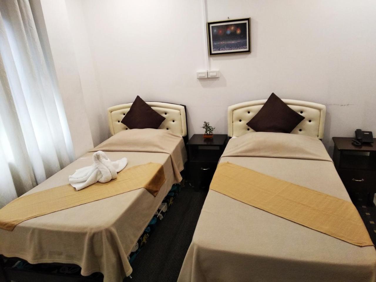 Amax Inn Cebu Mandaue Bagian luar foto
