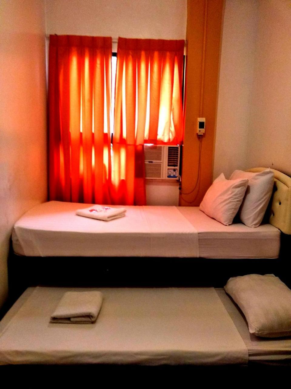 Amax Inn Cebu Mandaue Bagian luar foto